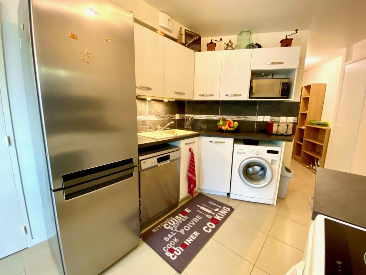 Le Neptune, Appartement Avec Parking Et Jardin Proche Universite Кан Экстерьер фото