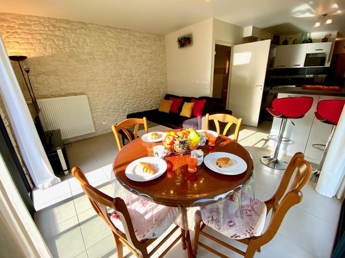 Le Neptune, Appartement Avec Parking Et Jardin Proche Universite Кан Экстерьер фото
